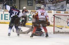 DEL - ERC Ingolstadt - DEG Metro Stars - Playoff 3 - Tor 1:0 für Ingolstadt durch Thomas Greilinger Jubel Rick Girard