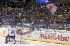 DEL - ERC Ingolstadt - Adler Mannheim - Playoff - 3.Halbfinale - Fred Brathwaite geschlagen vor den Fans