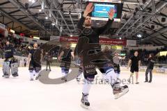 DEL - ERC Ingolstadt - DEG Metro Stars Düsseldorf - Playoff - Sieg, Einzug ins Halbfinale Jubel mit den Fans