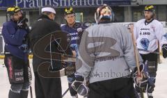 DEL - ERC Ingolstadt - Training vor den PlayOffs - Jakub Ficenec wieder im Training. Torwarttraining mit Torwart-Trainer Danny Huni aus Zurich