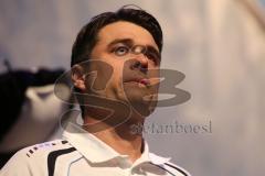 ERC Ingolstadt - Saisonabschlußfeier - Saturn Arena 2013 - Torwart Ian Gordon verabschiedet sich von seinen Fans und kämpft mit den Tränen