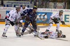 DEL - ERC Ingolstadt - Eisbären Berlin - John Laliberte knapp am Tor