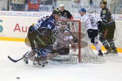 DEL - ERC Ingolstadt - Augsburger Panther - Jean Francois Boucher verfehlt knapp den Puck