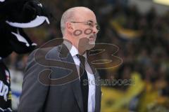 DEL - 6.Spiel - Playoff - ERC Ingolstadt - Krefeld Pinguine 2:7 - Rick Nasheim nach dem Spiel auf dem Eis