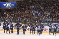 DEL - ERC Ingolstadt - Iserlohn Roosters - Jubel Fans Ehrenrunde Sieg