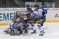 DEL - ERC Ingolstadt - Straubing Tigers - Alexander Sulzer fällt in Tor