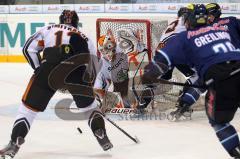 DEL - ERC Ingolstadt - Grizzly Adams Wolfsburg - Torwart Sebastian Vogl hielt