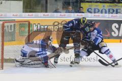 DEL - ERC Ingolstadt - Straubing Tigers - John Laliberte knapp am Tor