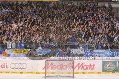 DEL - 6.Spiel - Playoff - ERC Ingolstadt - Krefeld Pinguine 2:7 - Trotz Niederlage feiern die Fans de Panther