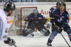 DEL - 6.Spiel - Playoff - ERC Ingolstadt - Krefeld Pinguine 2:7 - Torwart Markus Janka (60) im Tor