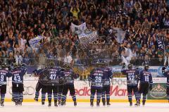 DEL - ERC Ingolstadt - Hamburg Freezers - Jubel vor den Fans