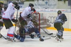 DEL - ERC Ingolstadt - Nürnberg Icetigers - Patrick Hager (52)  und Christoph Gawlik (11)  am Tor