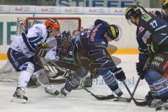 DEL - ERC Ingolstadt - Iserlohn Roosters - Torwart Ian Gordon (34) , vor ihm Tim Conboy (4)