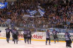 DEL - ERC Ingolstadt - Düsseldorf EG - Sieg Jubel mit den Fans