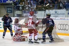 DEL - ERC Ingolstadt - Kölner Haie - Tor Jubel 1:1 Ausgleich durch Joe Motzko links - rechts Jared Ross