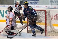 DEL - ERC Ingolstadt - Hannover Scorpions - Tor Joe Motzkos, Dimitri Pätzold