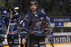 DEL - ERC Ingolstadt - Iserlohn Roosters - Jubel Fans Ehrenrunde Sieg Jeff Likens (9)