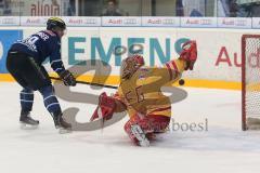 DEL - ERC Ingolstadt - Düsseldorf DEG - 5:0 - Thomas Greilinger mit dem 5:0 gegen Bobby Goepfert Tor Jubel