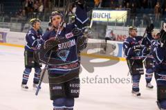 DEL - ERC Ingolstadt - Hannover Scorpions - Jubel für die Fans Sieg Michel Periard