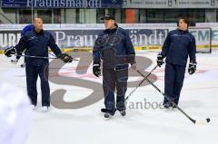 ERC Ingolstadt 1. Training -  Trainer Niklas Sundblad mitte und Co-Trainer Petri Liimatainen rechts mit Torwarttrainer Jonas Forsberg links - Foto: Jürgen Meyer