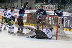 ERC Ingolstadt - Straubing Tigers - Björn Barta mit dem 3:1 Führungstreffer -  (33)Foto: Jürgen Meyer