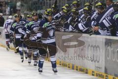 European Trophy - ERC Ingolstadt - Adler Mannheim - Tor Jubel Björn Barta (33)