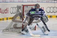 European Trophy - ERC Ingolstadt - Adler Mannheim - Torwart Timo Pielmeier (51)