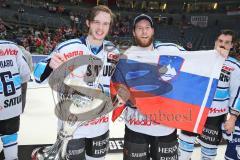 DEL - Playoff Finale - Kölner Haie KEC - ERC Ingolstadt - Deutscher Meister 2014 - Pokal Cup Ziga Jeglic (13) und Robert Sabolic (25)