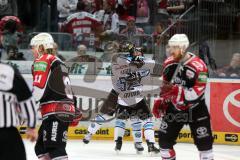 DEL - Playoff Finale - Kölner Haie KEC - ERC Ingolstadt - Der Puck ist im Tor 1:o für Ingolstadt Jubel Patrick Hager (52) und Christoph Gawlik (11)