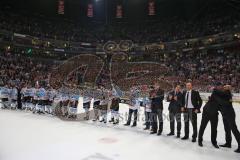 DEL - Playoff Finale - Kölner Haie KEC - ERC Ingolstadt - Deutscher Meister 2014 - Sieg Meister Jubel, die Mannschaft komplett auf dem Eis