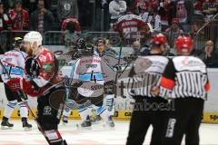 DEL - Playoff Finale - Kölner Haie KEC - ERC Ingolstadt - Der Puck ist im Tor 1:o für Ingolstadt Jubel Patrick Hager (52) und Christoph Gawlik (11), Tor durch Tim Conboy (4)