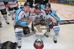 DEL - Playoff Finale - Kölner Haie KEC - ERC Ingolstadt - Deutscher Meister 2014 - Jubel Pokal Cup Patrick Köppchen (55) Björn Barta (33) Derek Dinger (47)