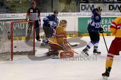 ERC Ingolstadt - Düsseldorfer EG - Tim Conboy schießt das 1:0 - Foto: Jürgen Meyer