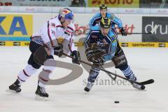 DEL - 2013 - ERC Ingolstadt - EHC Red Bull München - Zweikampf Jean-Francois Boucher (84) rechts