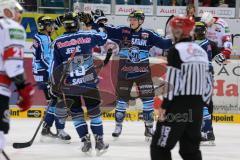 DEL - ERC Ingolstadt - Kölner Haie  - Alexander Oblinger (20) Tor Jubel zum 1:0