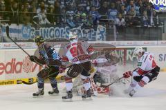 DEL - ERC Ingolstadt - Kölner Haie - links Alexander Oblinger (20)  knapp am Tor vorbei