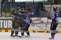 DEL - Playoff Finale - Spiel 4 - ERC Ingolstadt - Kölner Haie - Tyler Bouck (12) Tor Jubel Robert Sabolic (25) und links Benedikt Schopper (10)