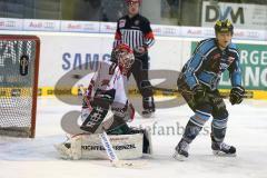 DEL - 2013 - ERC Ingolstadt - Augsburg Panther - Alexander Oblinger (20), der Puck fliegt am Tor vorbei