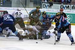 DEL - Playoff Halbfinale - ERC Ingolstadt - Hamburg Freezers - Gerangel vor dem Hamburger Tor, rechts Ziga Jeglic (13) und Jared Ross (42) am Puck