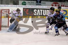 ERC Ingolstadt - Krefeld Pinguine - Robert Sabolic - Foto: Jürgen Meyer