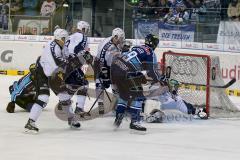 ERC Ingolstadt - Hamburg Freezers - Thomas Greilinger (39) schießt das 1:0 - Foto: Jürgen Meyer