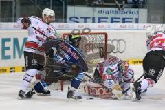 DEL - ERC Ingolstadt - Kölner Haie - PlayOff Finale 2014 - Spiel 2 - Travis Turnbull (71) scheitert an Torwart Danny auf den Birken