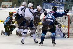 ERC Ingolstadt - Hamburg Freezers - Thomas Greilinger (39) schießt das 1:0 - Foto: Jürgen Meyer