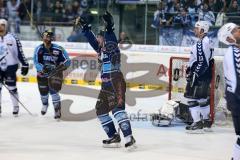 DEL - Playoff Halbfinale - ERC Ingolstadt - Hamburg Freezers - Tor Jubel 4:2 Jared Ross (42)