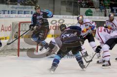 ERC Ingolstadt - EHC Red Bull München - John Laliberte und Travis Turnball mit Torchance - Foto: Jürgen Meyer