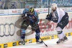 DEL - Playoff Halbfinale - ERC Ingolstadt - Hamburg Freezers - links Robert Sabolic (25)