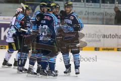 DEL - ERC Ingolstadt - Schwenninger Wild Wings - Torjubel um John Laliberte (15) rechts zum dritten Tor