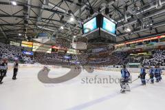 DEL - Playoff Finale - Spiel 4 - ERC Ingolstadt - Kölner Haie - Einlauf Panther Fans Choreo