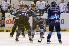 ERC Ingolstadt - Hamburg Freezers - Derek Hahn (43) zum Treffer zum 3:0 - Foto: Jürgen Meyer