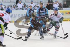 DEL - 2013 - ERC Ingolstadt - Augsburg Panther - John Laliberte (15) verpasst den Puck